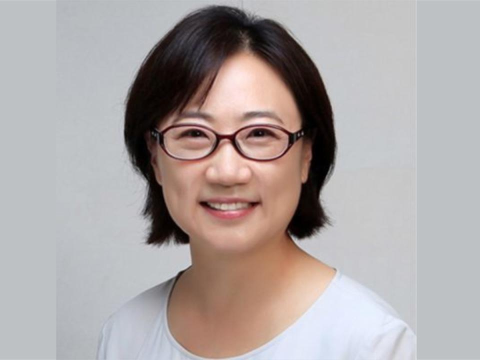 Professor Ha Sung Hwang