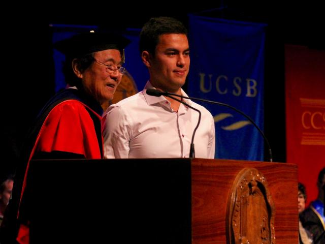 Daniel Spokoyny receiving the Chancellor's Award for Excellence in Undergraduate Research at the 2017 CCS Commencement; Photo: Will Proctor