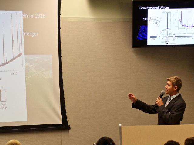 Vasylyev presenting his research at CCS RACA-CON. Photo: Stu Feinstein