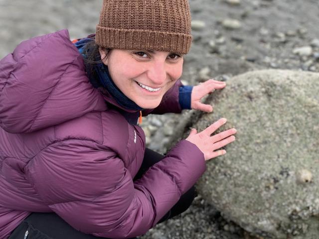 Jessica Rebecca Bean ‘05 (CCS Biology) in the field in the state of Washington
